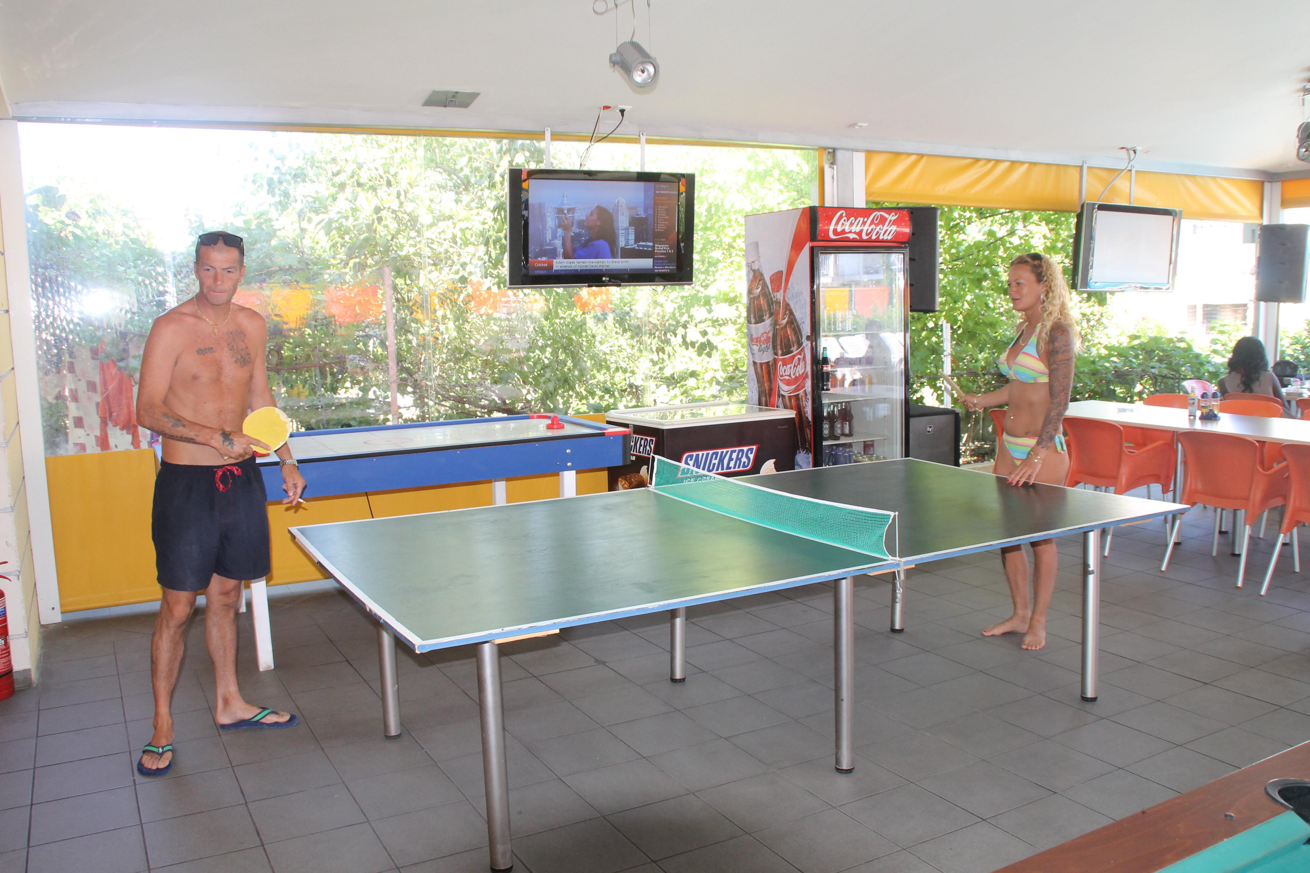 Kavos Central Gardens Exterior photo